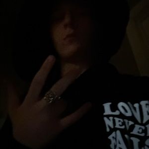 Meet your Posher, Dylan